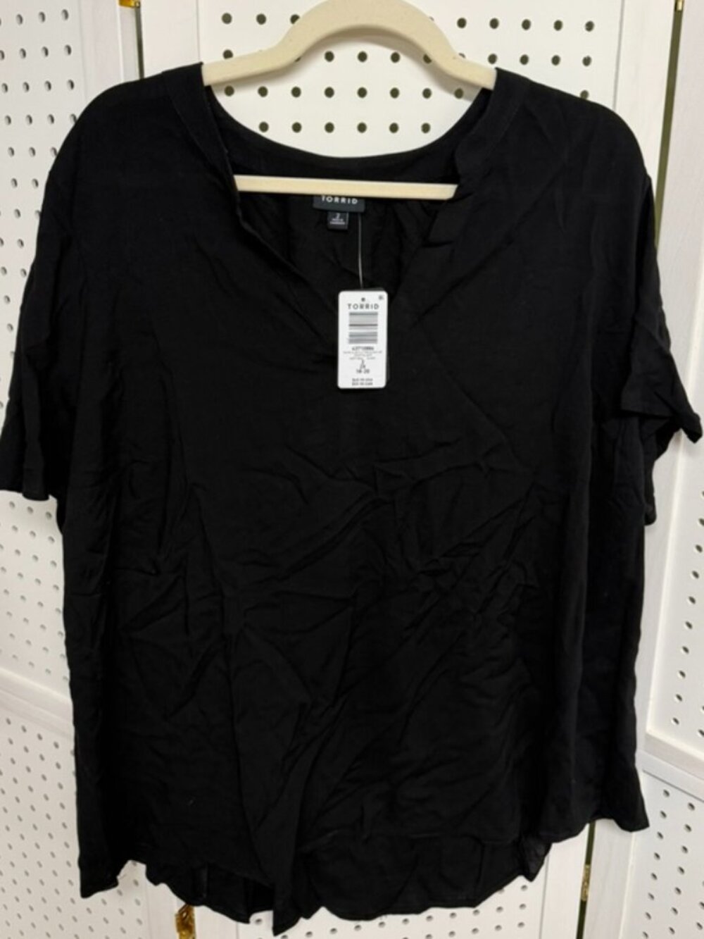 Torrid Rayon Flub Flutter Sleeve Top Blouse Deep Black Women's Plus Size 2 NWT